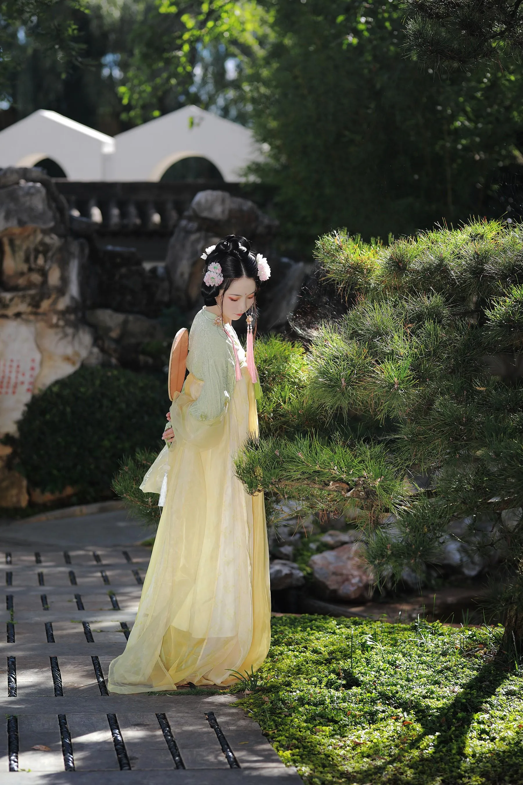 [YITUYU艺图语]2022.09.08 若无闲事挂心头 落花人独立 [33P]插图4